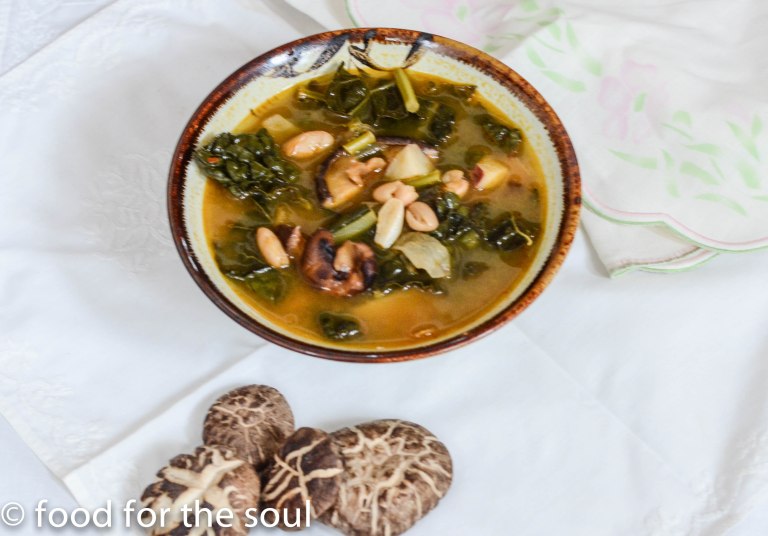Kale and mushrrom soup2