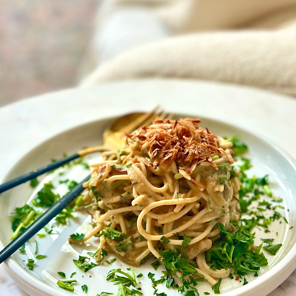 Caramelized Onion and Garlic Pasta